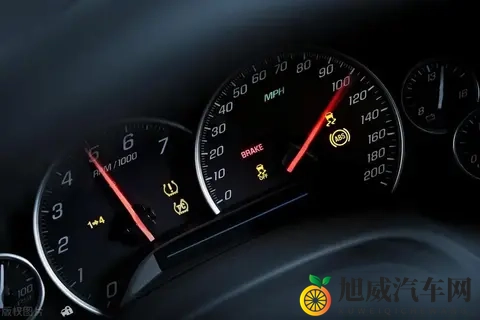 车速120km_h时，发动机转速多少才算优秀？是不是转速越低越好？-1