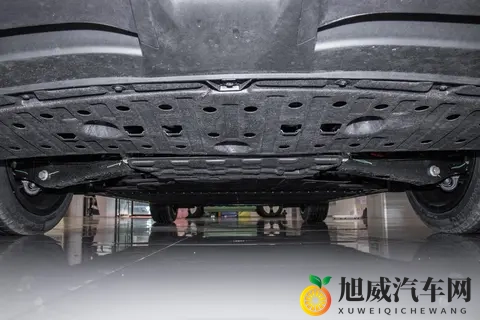 15万级新能源轿跑新标杆！深蓝L06实车体验，好开好看又好用-1