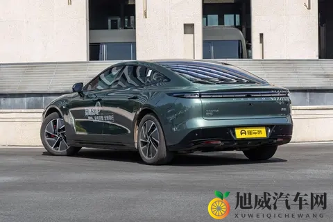 11月买车福利来了!2025款星纪元ES,真香!-3