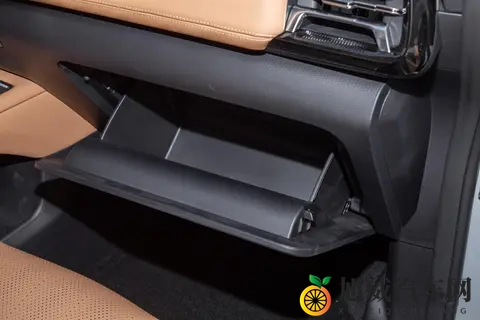 10万级MPV新选项！五菱星光730，家用大7座好开又好坐-1