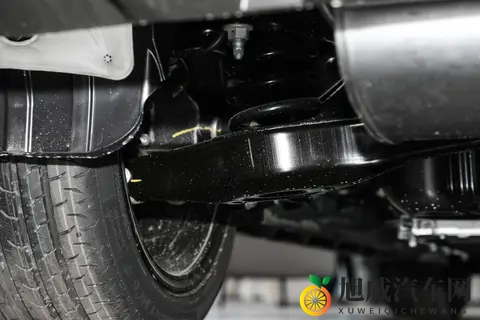 1099万起!长安启源A06上市,90%得房率+800V快充重塑家轿标准-2