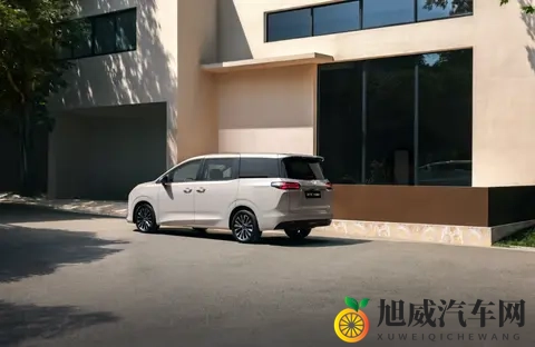 五菱星光730预售768万，一车三动力，续航1100公里，能对外放电-2