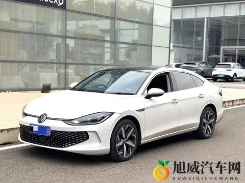 22年大众凌渡L，4万公里，溜背造型，12万内拿下代步香不香？-3