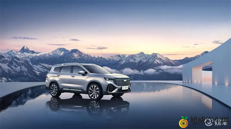 香蕉插入：香蕉巧妙融入生活趣事-1