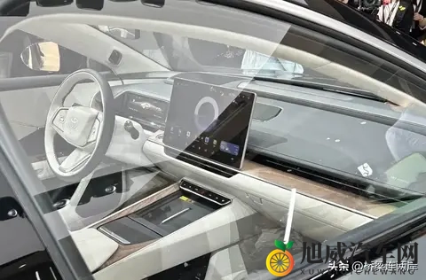 黄色APP污：科技新挑战：汽车行业如何应对不良APP影响？-2