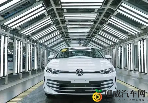 朗逸Pro来了，燃油车玩起电子怀挡，大众在打什么算盘？-1