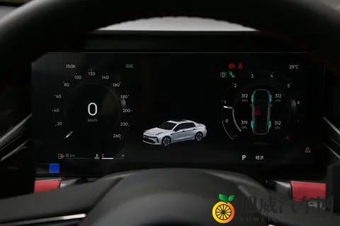 领克03 2026款 20TD AT Ultra:性能与智能兼备的紧凑型轿车-2