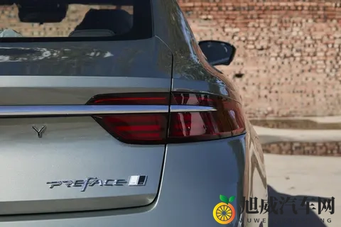 置换补贴至高 2 万！星瑞东方曜这波燃油车福利太懂打工人了-3