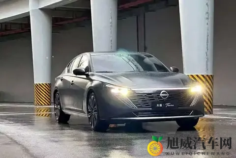 全新天籁PLUS实车展示！轴距不变，尺寸加长-1