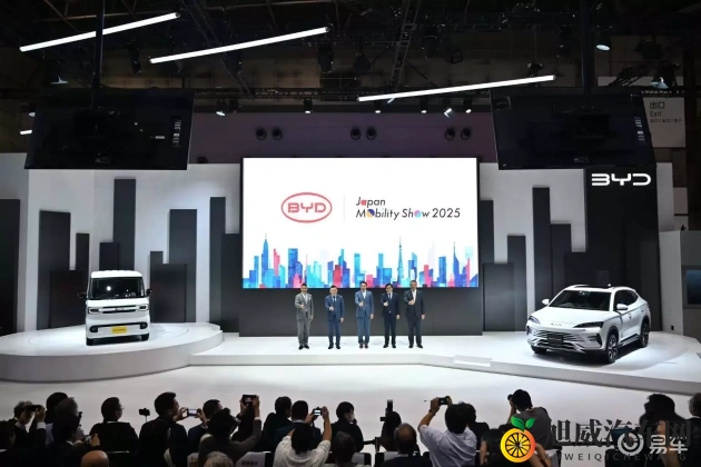 黄色软件0.3：智能驾驶新突破，泊车、避堵一键解决-1