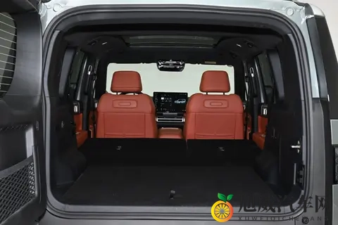 闭眼入不亏？方程豹钛 7：大空间能装、长续航不焦虑 SUV “钛” 对味-2