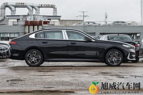 销量一跌再跌，宝马5系单月仅卖出9087辆，大降价难道也不管用？-2