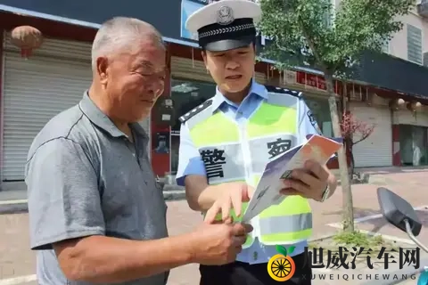 为什么少见交警查电动车了？原来有3个原因，车主可以放心骑了-1