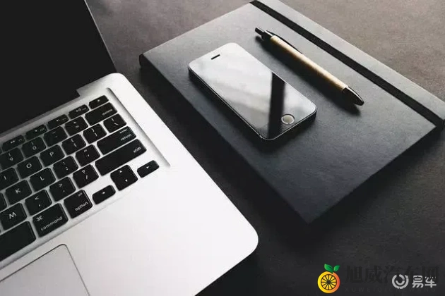 一捏胸一边亲一边摸下面:汽车设计巧思:舒适温馨,科技满满-1