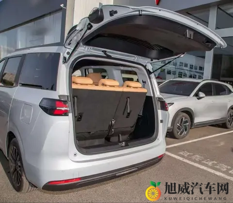 家用MPV如何选？738万起的星光730给出了全能答案-1