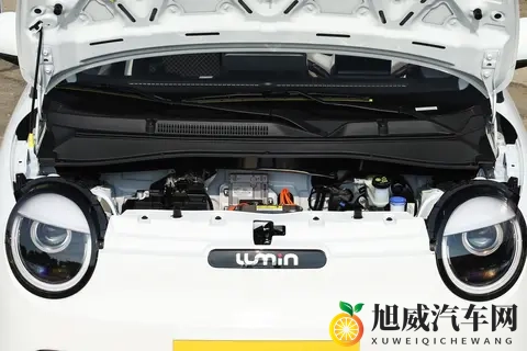 长安 Lumin 2026 款三车对比：续航与配置差异化，4-6 万代步车如何选-3