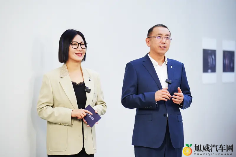 上课被学长揉花蒂喷水H:汽车科技革新,自动驾驶未来可期-1