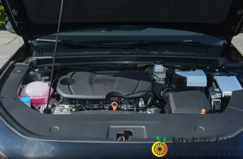 足交:汽车操控革命:足下掌控未来驾驶体验-2