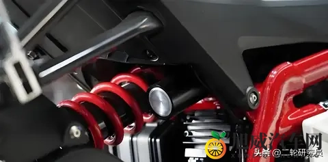 2026款凯越450RR 5大爆点：APP、仪表、极速哪个最让你心动？-2