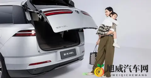 458 米掉头 +“四室两厅”！腾势 N8L 要接棒 D9 成爆款？-2