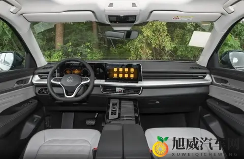 合资大五座SUV直降5万，后排空间比肩商务车，大众揽巡选购指南-3