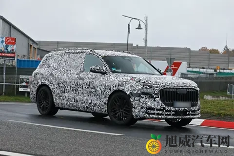 奥迪Q9霍希版谍照曝光，配40T V8引擎，明年亮相，剑指迈巴赫GLS-2