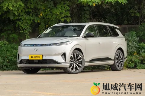 试驾eπ008五座版：让全家人都满意的家用车，到底什么样？-2