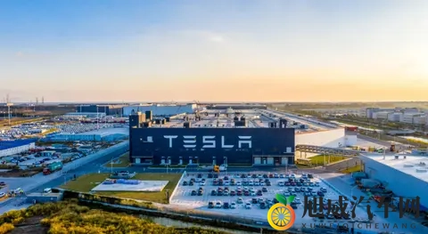 特斯拉10月销量回落，国产品牌崛起下的旺季新解-3