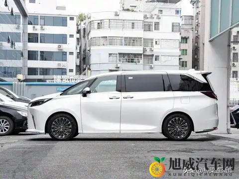 1199万起!雷克萨斯LM改款暗藏玄机-2