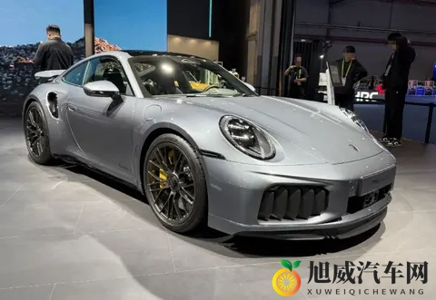保时捷：新款轿跑登陆中国市场，这才叫“硬实力”！-1