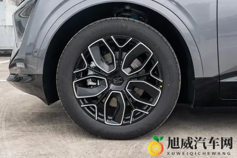 阿维塔07 Max+：懂全家满意的车，才有资格做入门满配-3