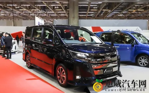 奶爸的神车？丰田Noah亮相：缩小版“埃尔法”来袭，约132万元-2