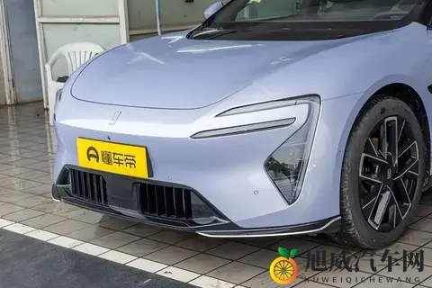 华为ADS4+192线激光雷达，新手上路也能稳如老司机，这款车型咋样-3