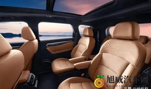 吉利新SUV想救家用车市场，七座够用能翻身吗？-1