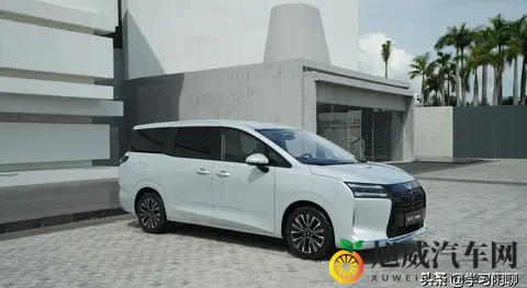 预算10万内可以闭眼入！双独悬 + 续航1100km，大7座MPV，768万起-1