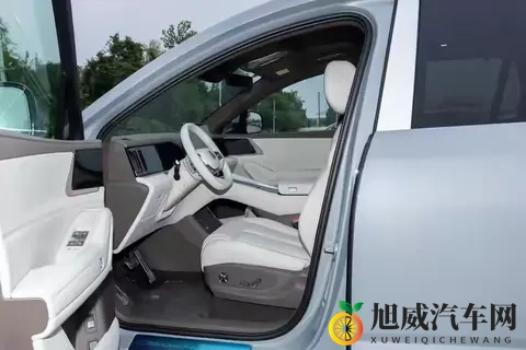 大六座SUV怎么选？腾势N8L DM深度体验：均衡实用，值得考虑-2