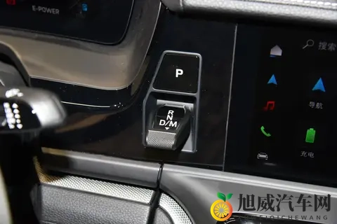 全新保时捷Panamera E-Hybrid 1288万元起：豪华运动轿跑进化论-2