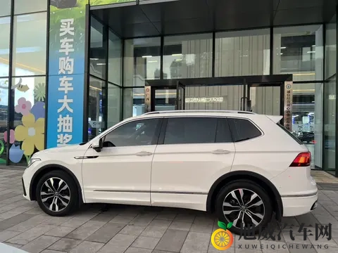 1368万！圆梦德系SUV，一手途观L R-Line版，家用好选择！-3