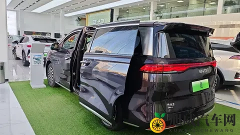 2026款比亚迪夏这价格真的香吗？-1