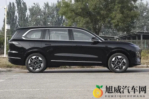 六边形战士对决！深蓝S09 vs 阿维塔 11，谁是你的菜？-3