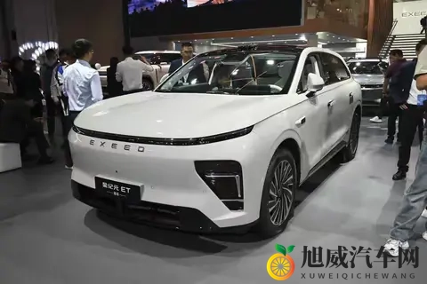 告别续航焦虑！星纪元ET用1615km续航和445%热效率说服了我-2