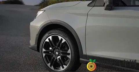 这款配备涡轮增压发动机、比 Yaris Cross 便宜的 SUV，堪称颠覆之作-1