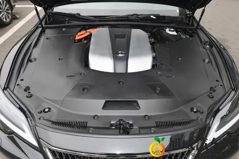 雷克萨斯 LS 2024 款选购指南:四版本对比解析-2