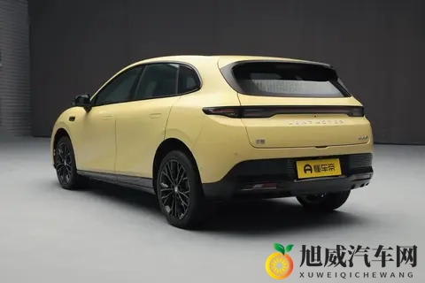 面向年轻人，带后驱+智舱，零跑Lafa5能否成为纯电轿跑搅局者？-2