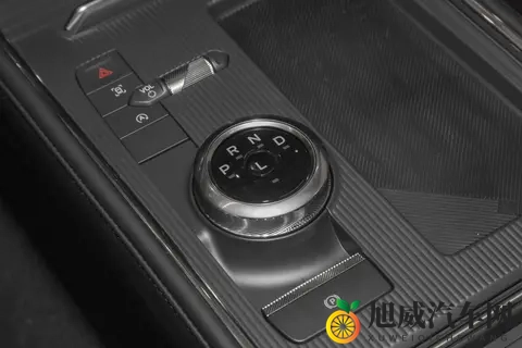 实拍 2025 款蒙迪欧：20T 配 8AT，动力充沛，适合家用-2