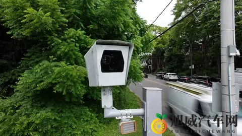 加拿大安大略省全面拆除测速摄像头，省长怒批是“敛财工具”-1