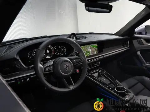 可以看女生不穿衣服的软件:揭秘隐私暴露不良软件,令人担忧的视觉诱惑-2