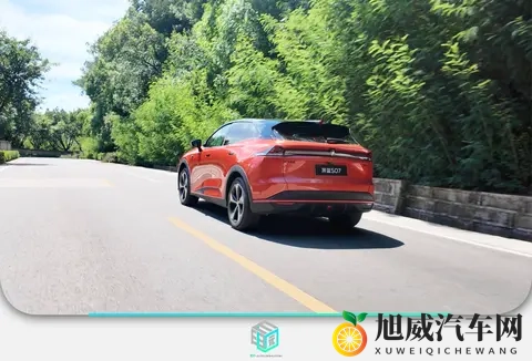 辅助驾驶架构升级_底盘表现进步明显 全新深蓝S07试驾体验-1