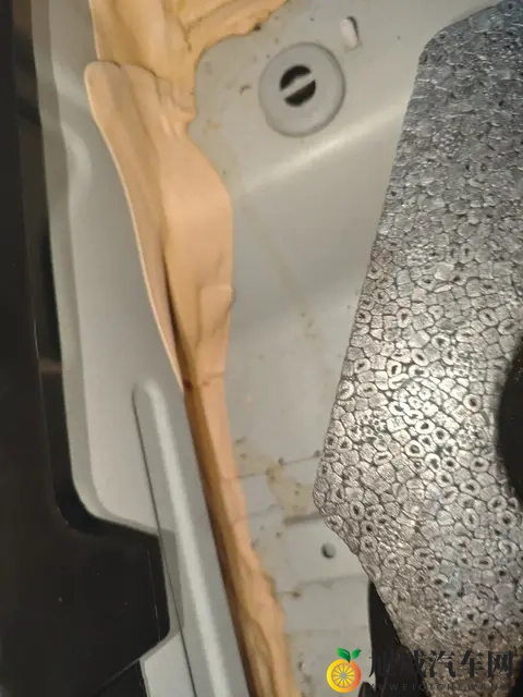 20T四驱家用好选择，二手沃尔沃XC60，13万多开回家！-3