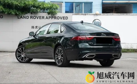 车长5102mm，全系标配20T引擎，捷豹XFL在售两款车型如何选？-3
